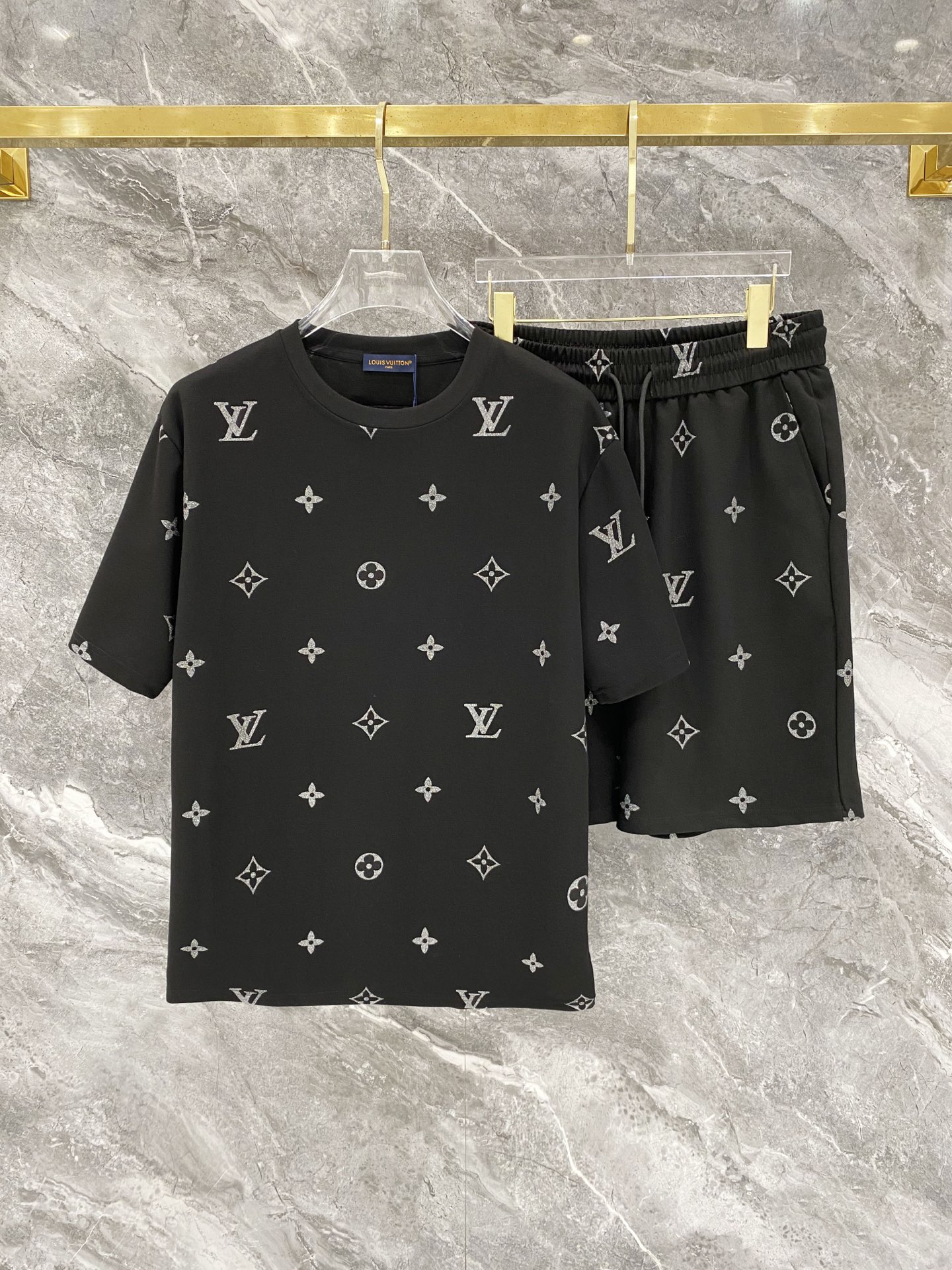 Louis Vuitton Suit - Image 3