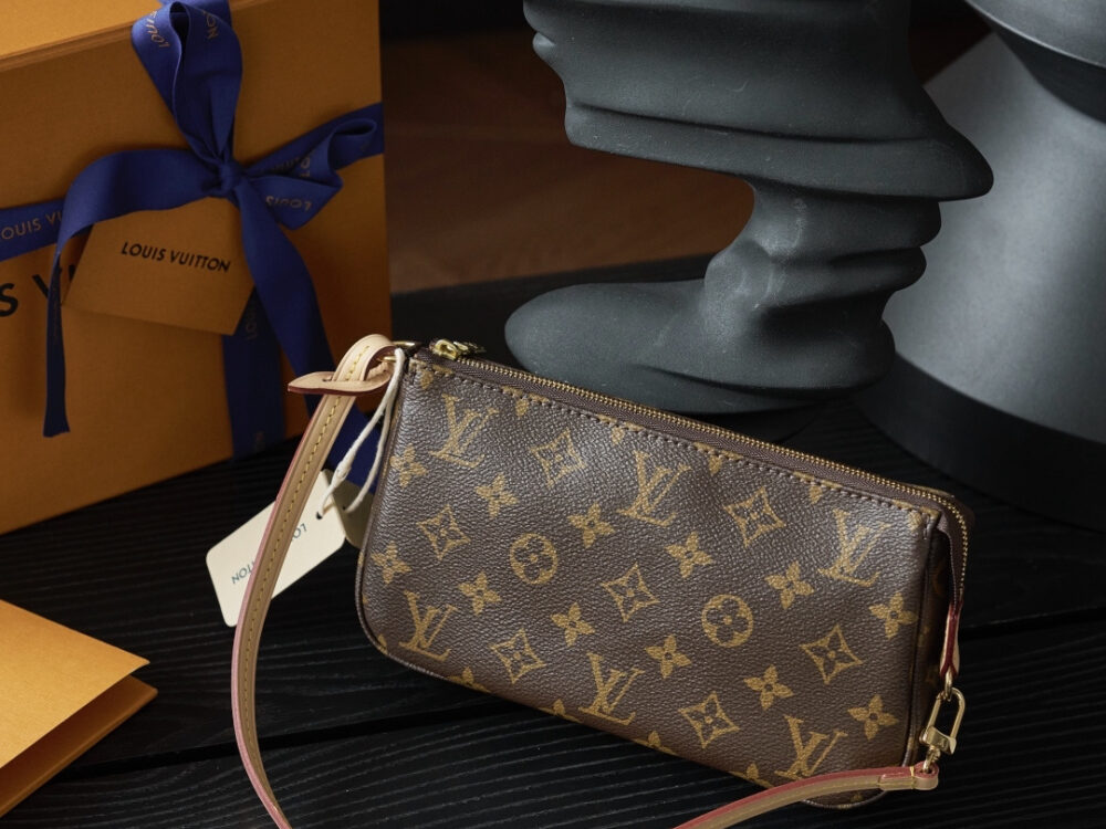 Louis Vuitton bag