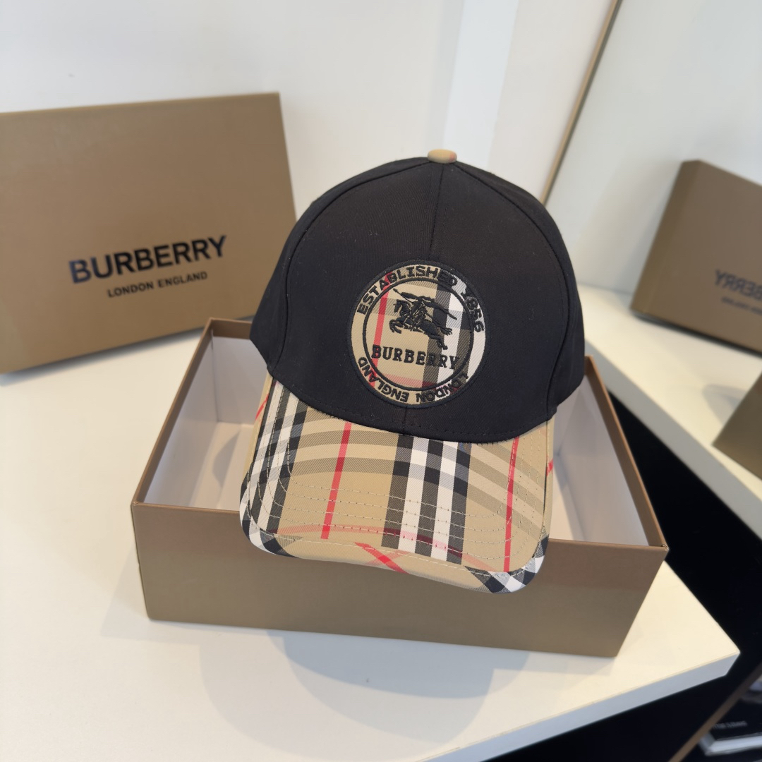BURBERRY Sun Visor Baseball Cap - Image 3