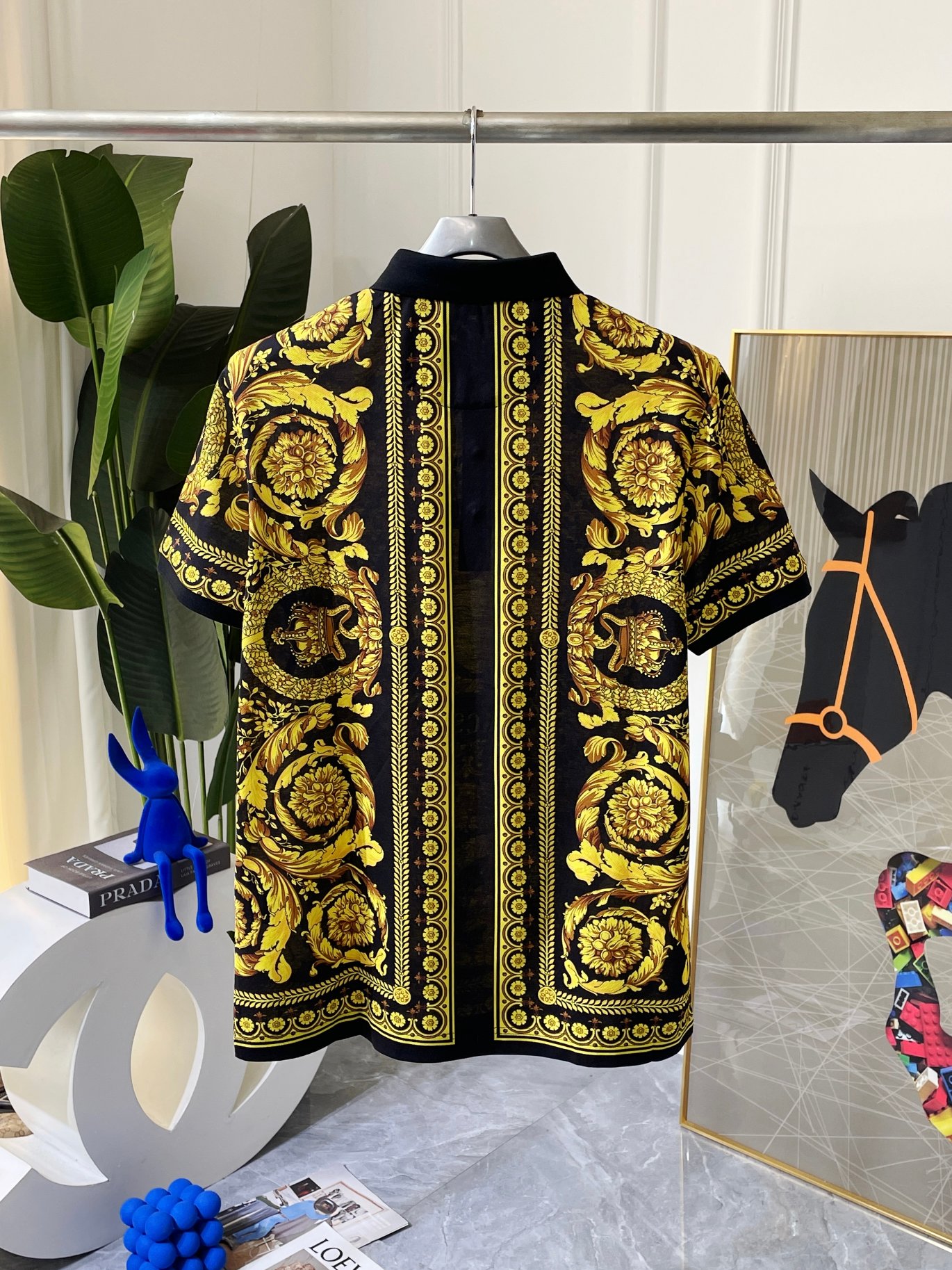 VERSACE Black & Yellow Casual Short-Sleeve T-Shirt - Image 4