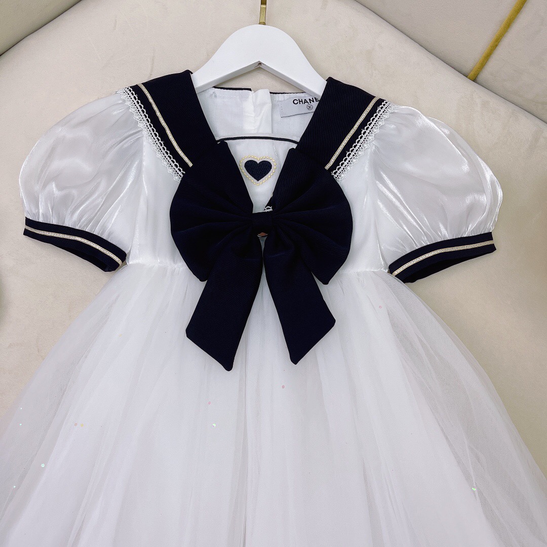 Chanel-style kids' dress - Image 7