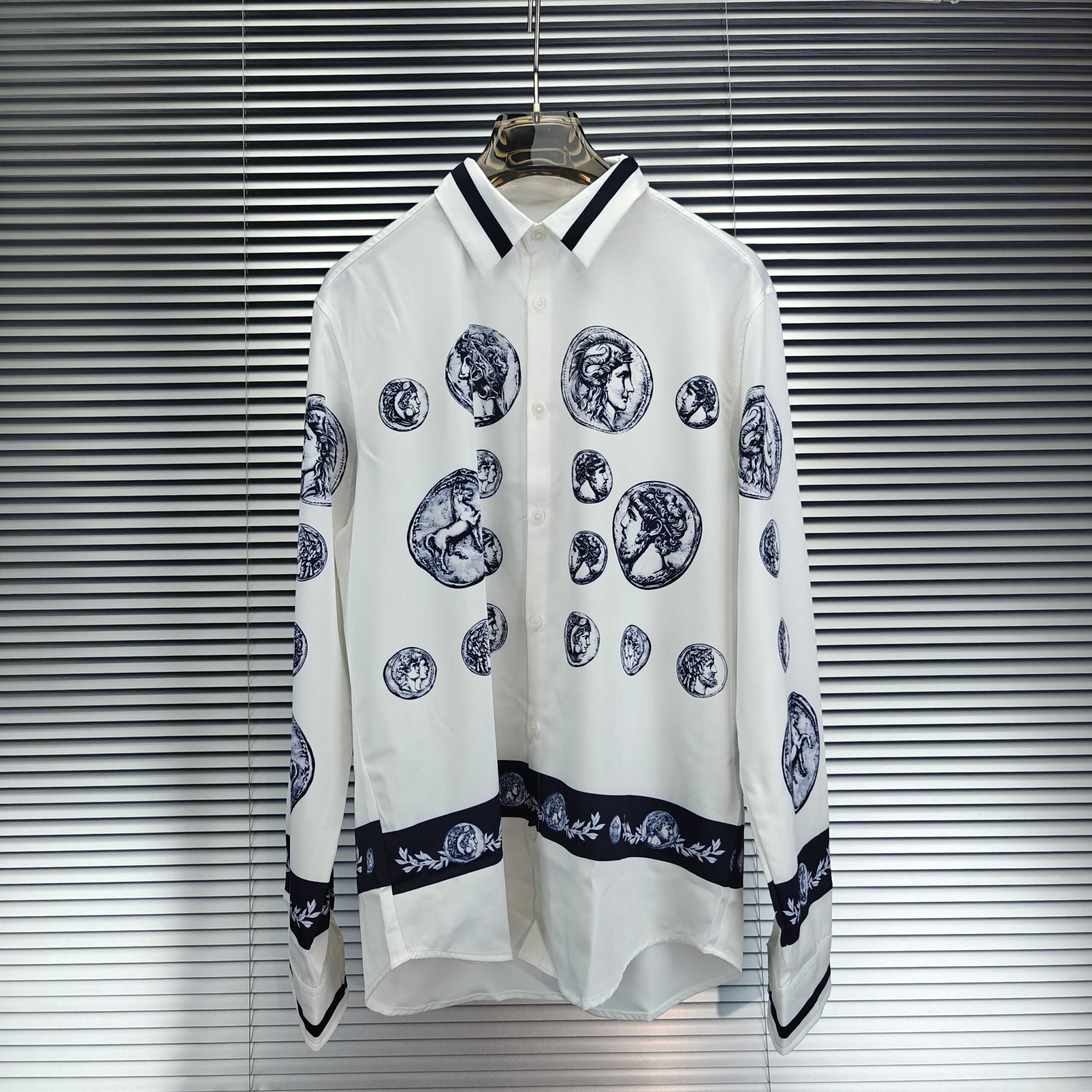 Versace Leisurewear Set - Image 4