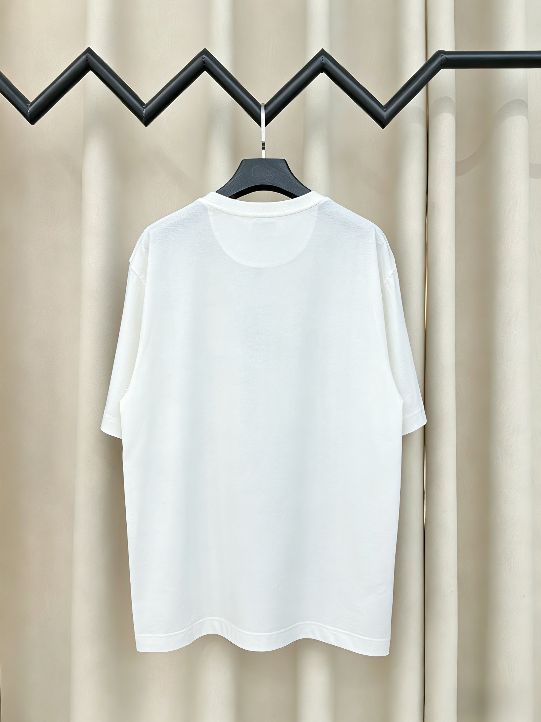 FENDI Casual Short T-shirt - Image 4