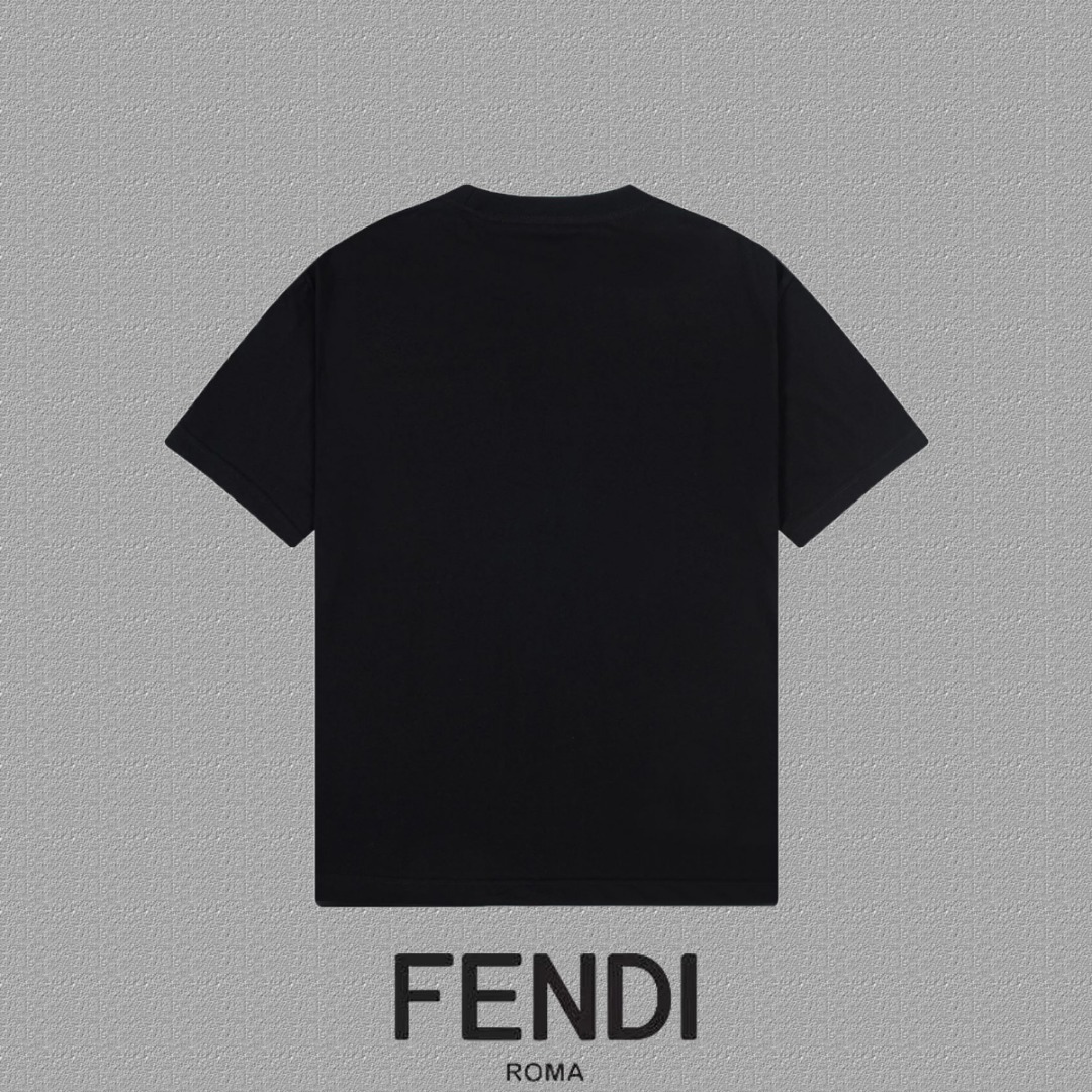 FENDI Casual Short T-shirt - Image 4