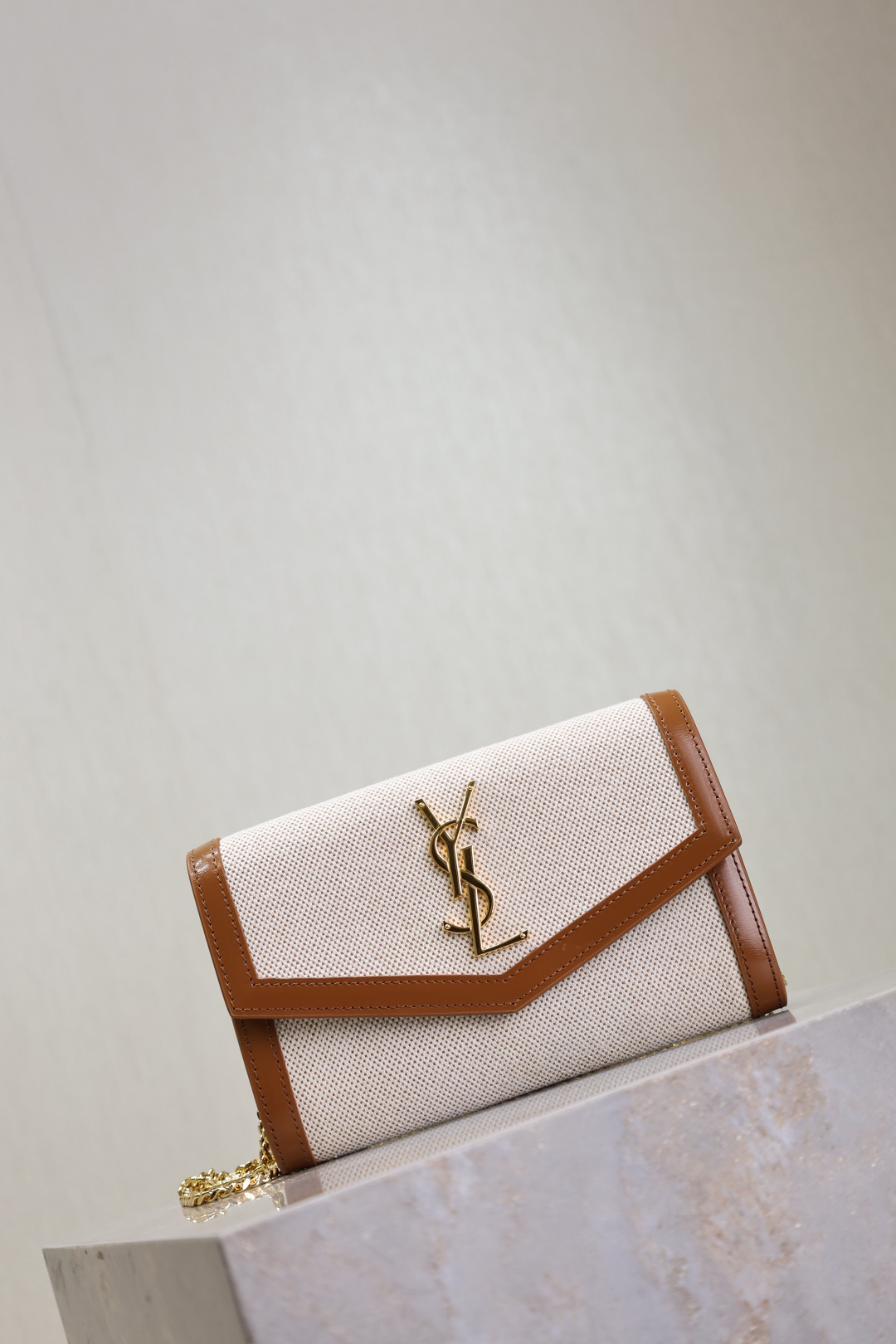 Saint Laurent Paris bag - Image 5