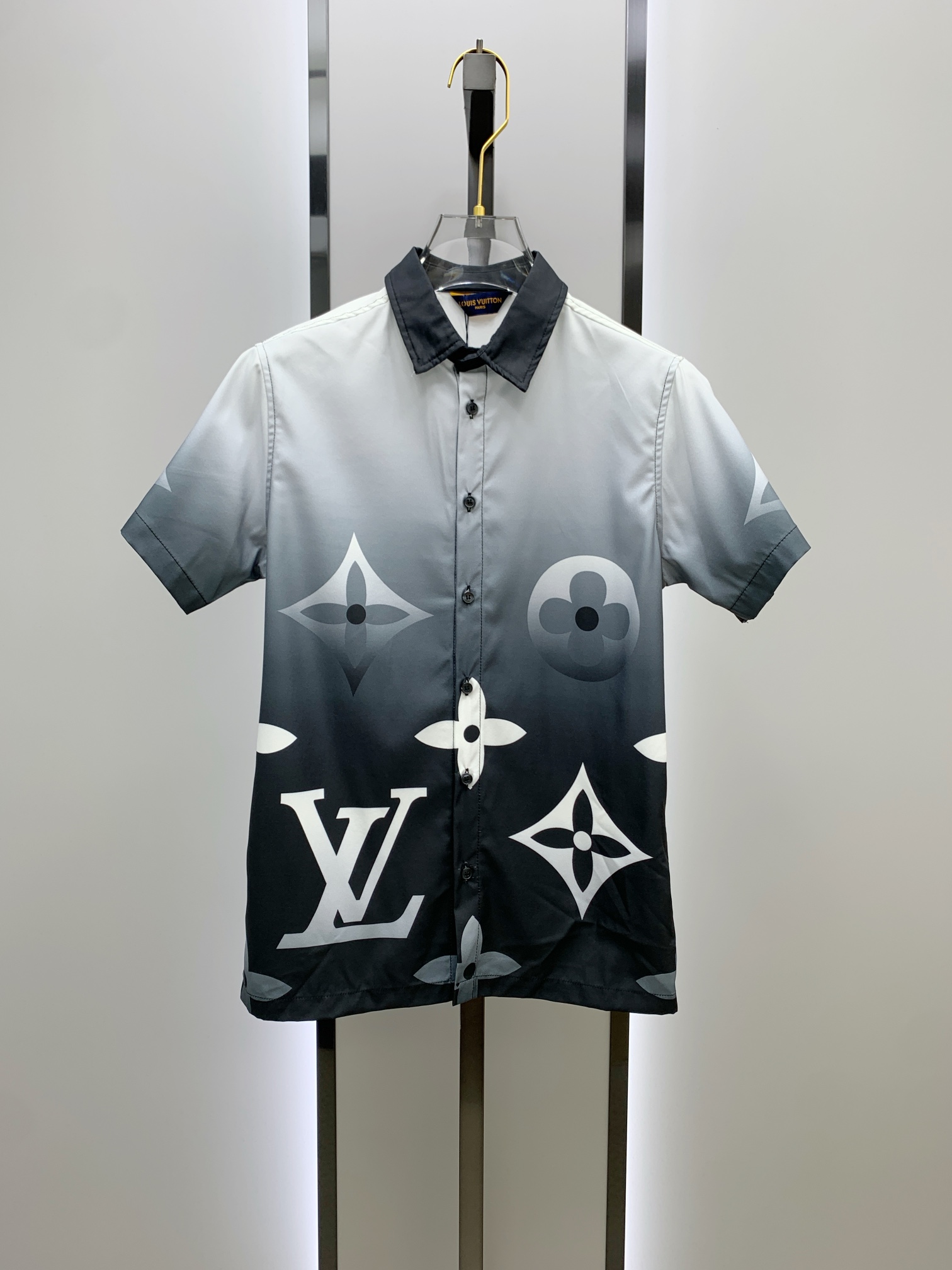 Louis Vuitton Suit - Image 3
