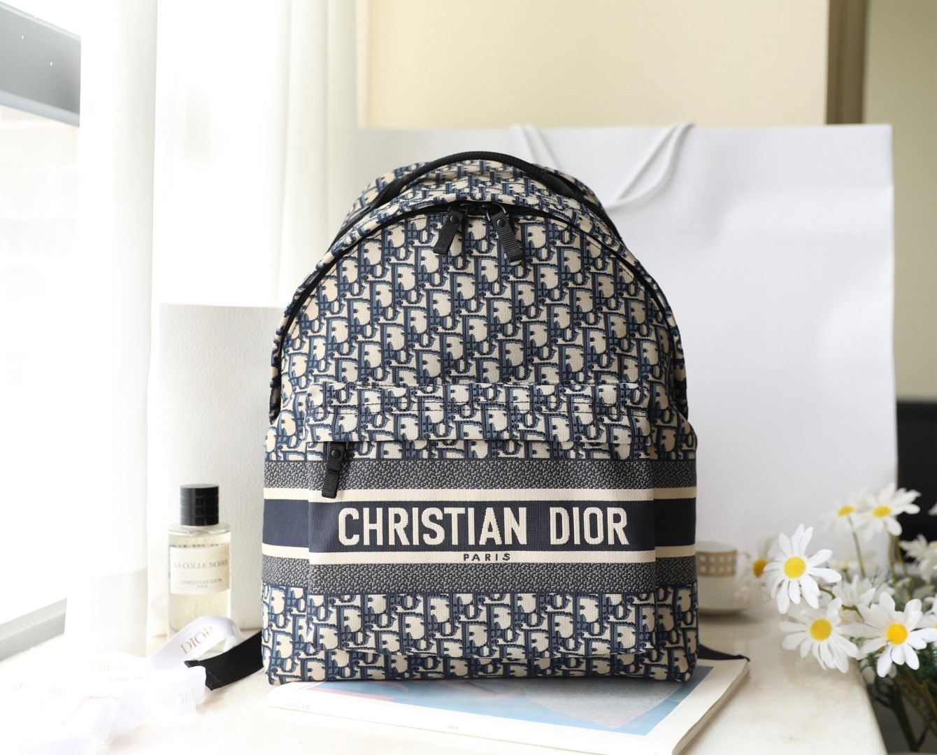 DIOR - Image 2