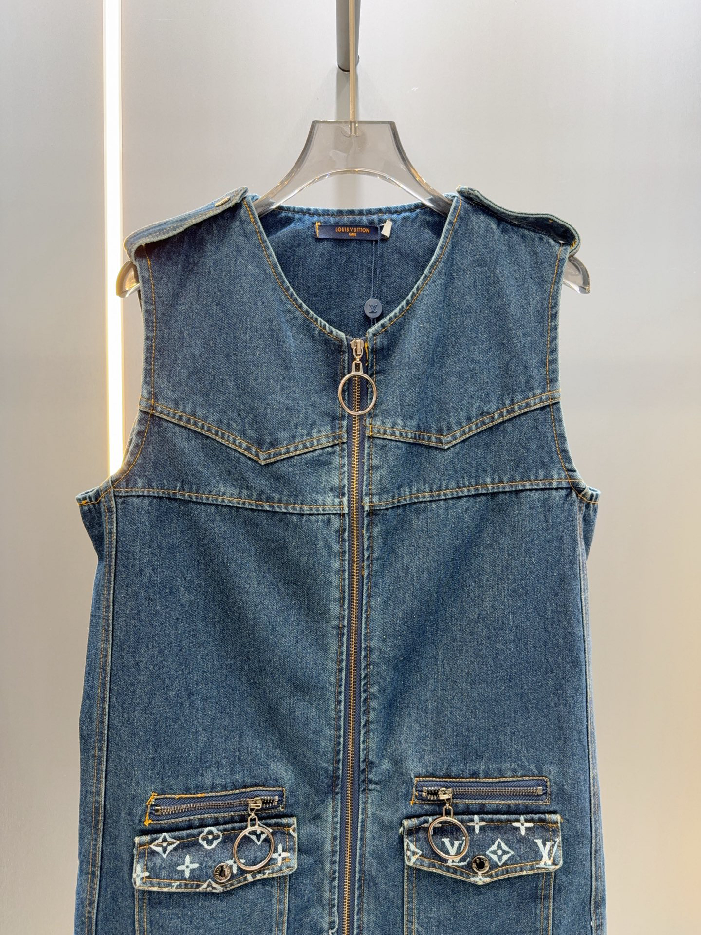 Louis Vuitton Denim dress - Image 4