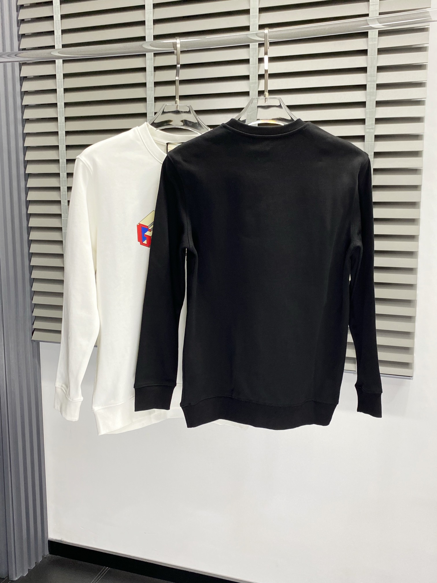 GUCCI Hoodie - Image 5