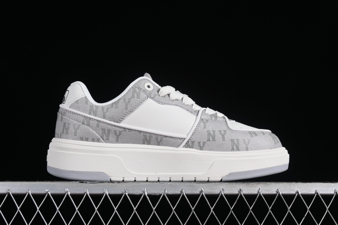 New York Yankees shoes - Image 4