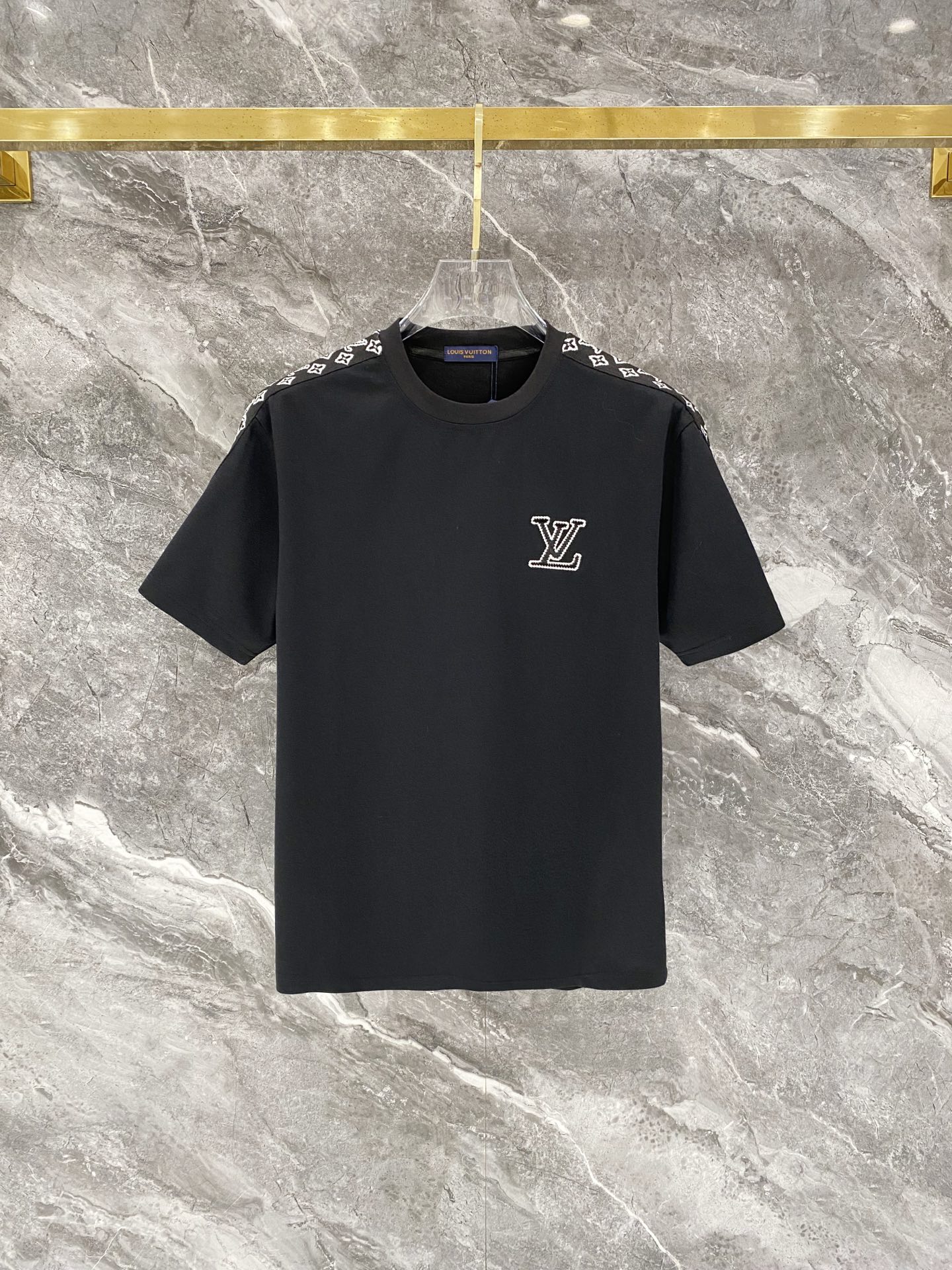 Louis Vuitton Suit - Image 4