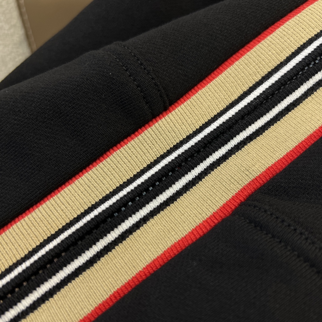 BURBERRY Black Long Sleeve Hooded Jacket - Image 5