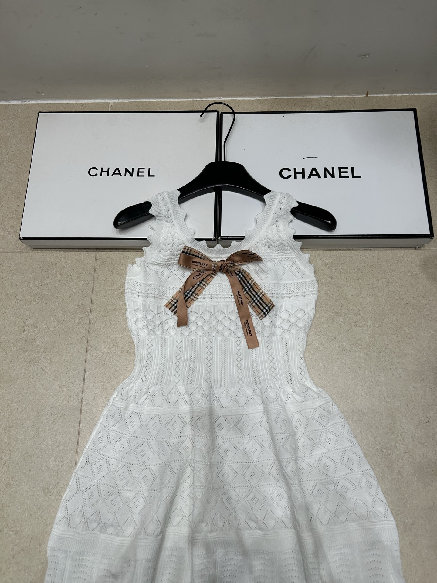 CHANEL dress - Image 6