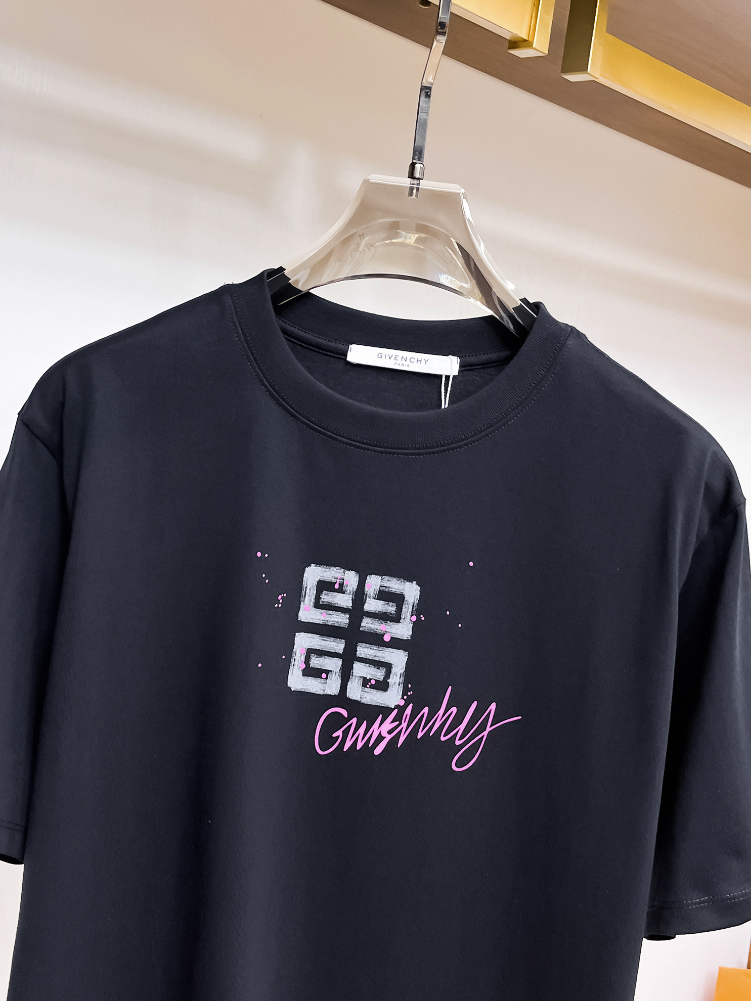 GIVENCHY - Image 6