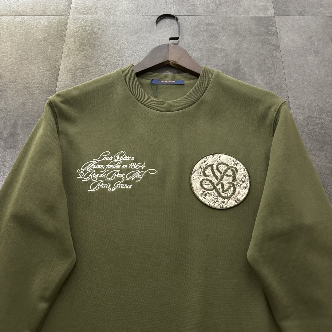 Louis Vuitton Hoodie - Image 5