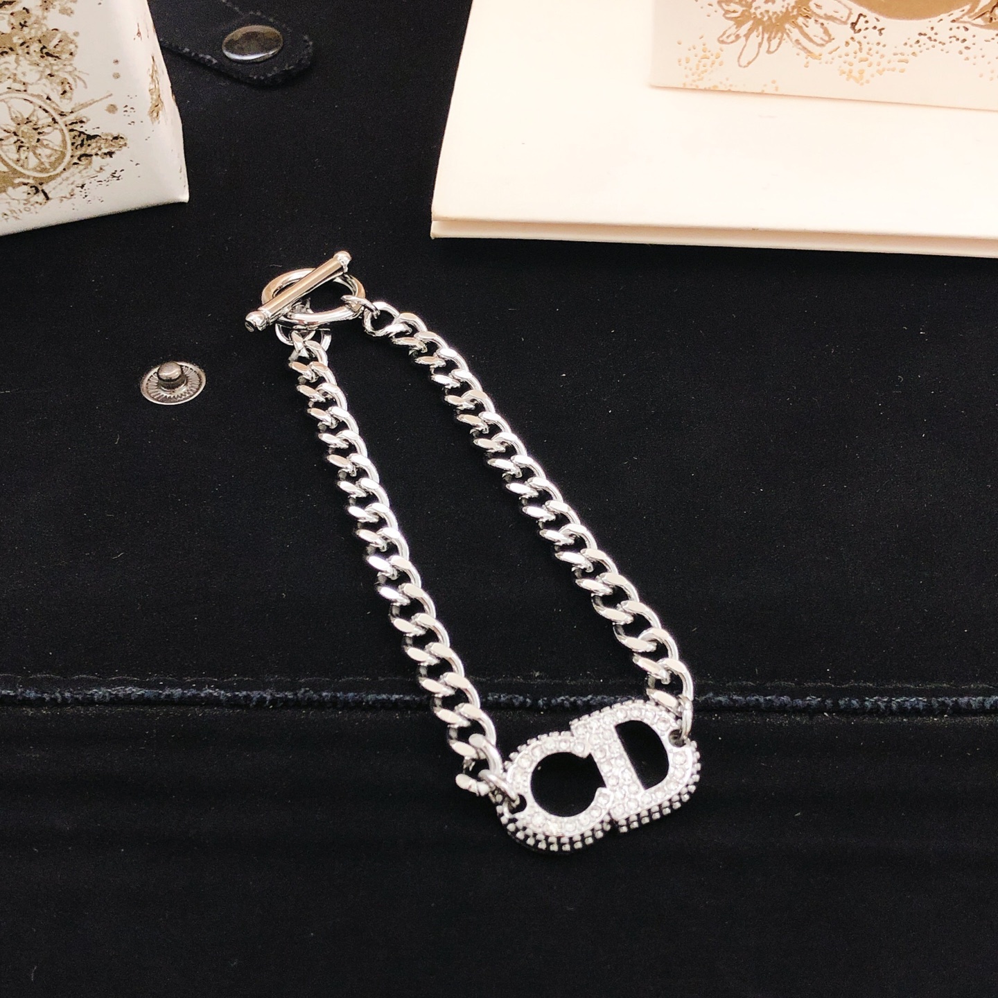 DIOR Bracelet - Image 5