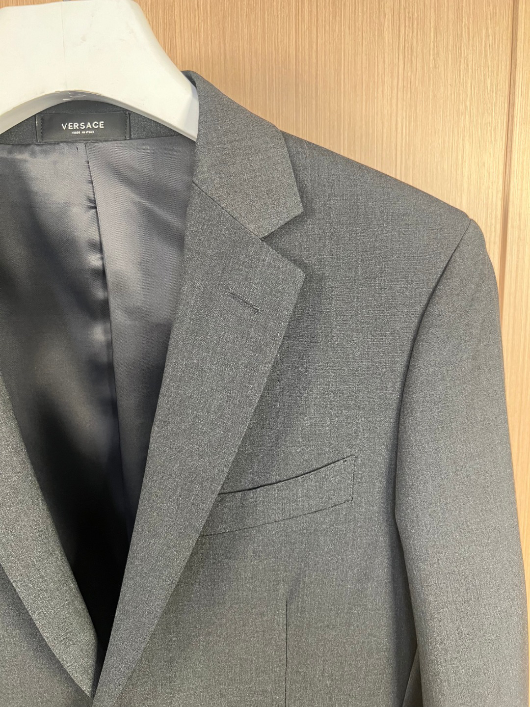 VERSACE Barocco Suit - Image 5