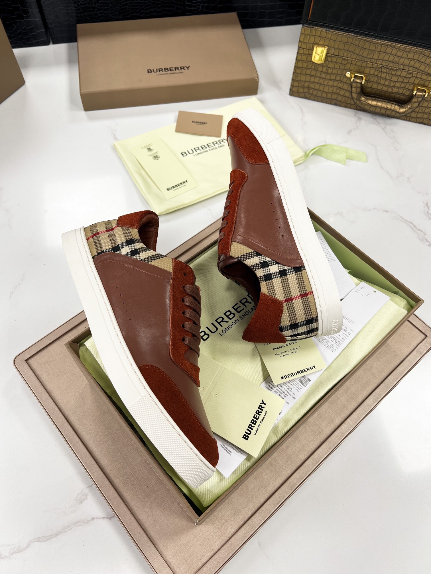 Burberry Maroon Leather Shoes - Image 7