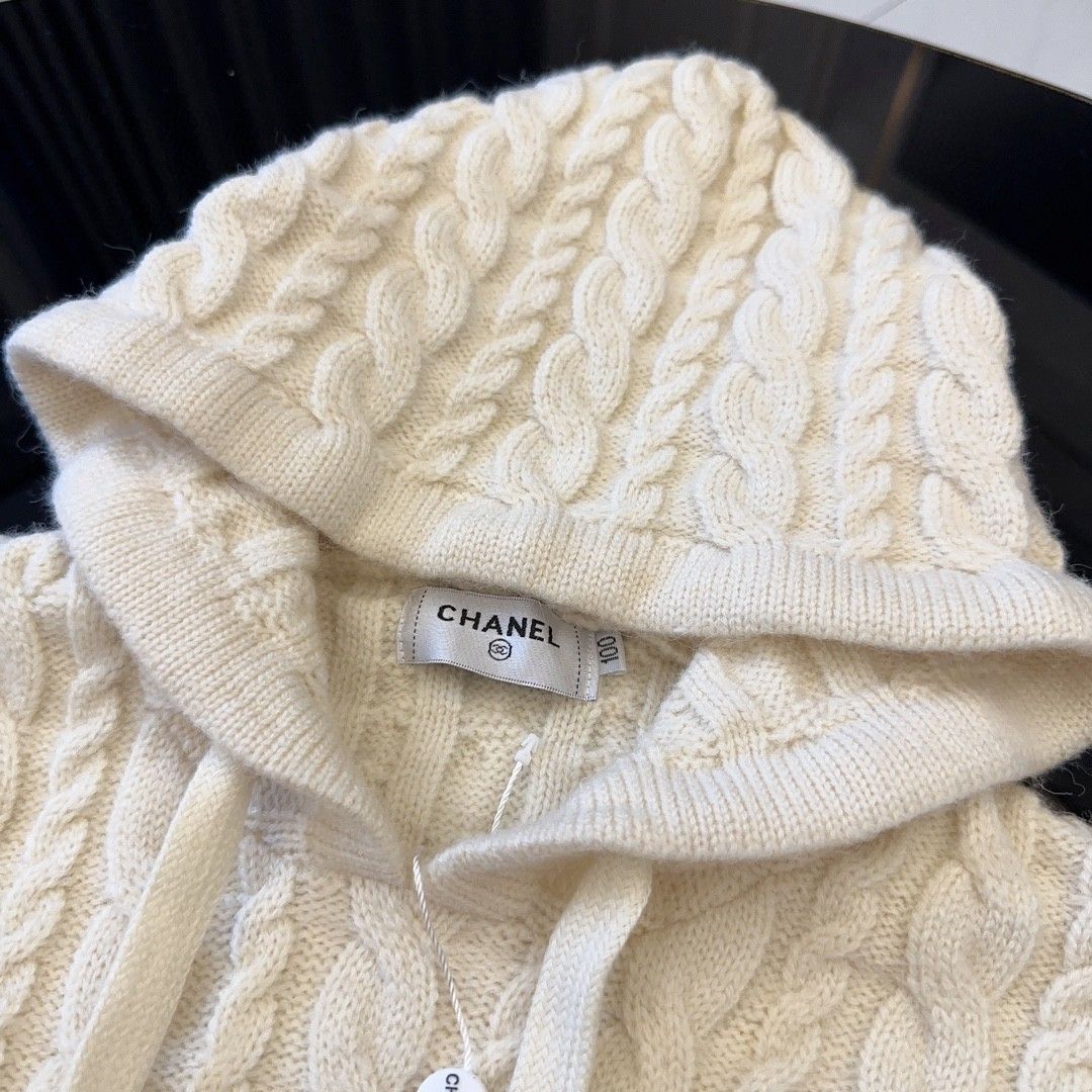 Chanel Kids hoodie - Image 6