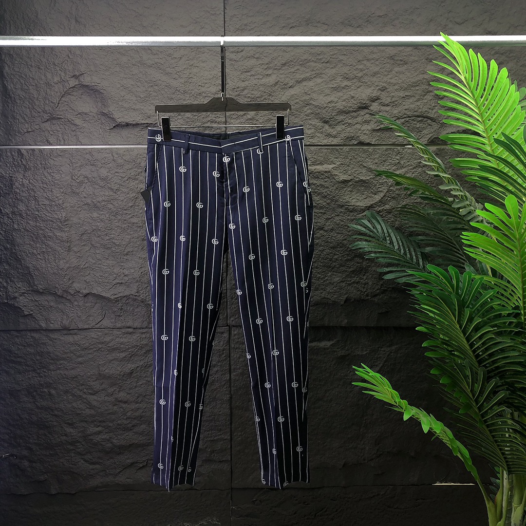 Gucci Casual Suit - Image 5
