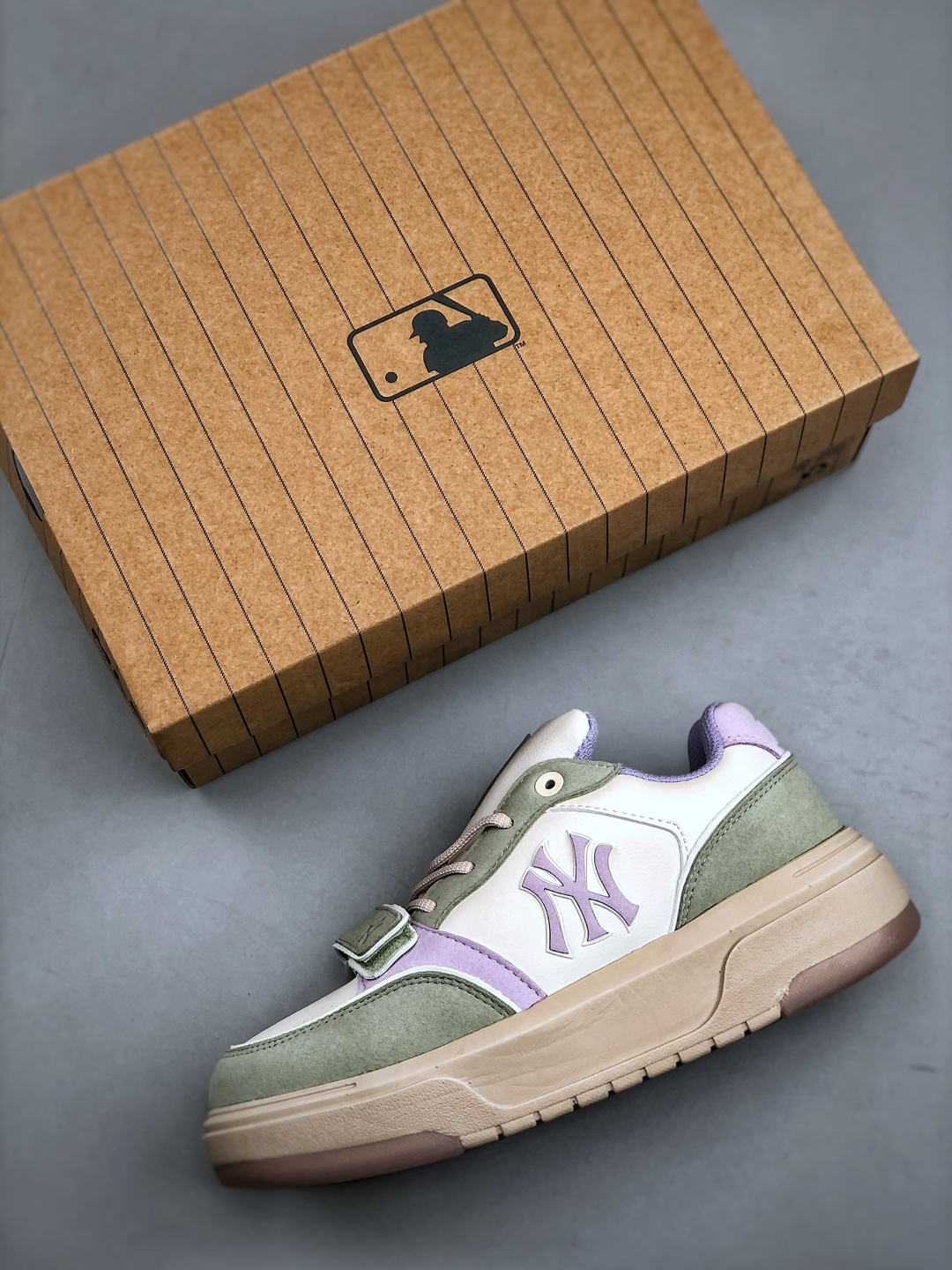 MLB Platform Casual Shoes - Image 5