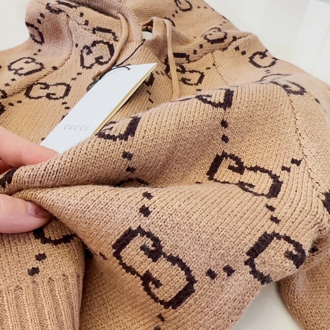 Chanel Kids hoodie - Image 5