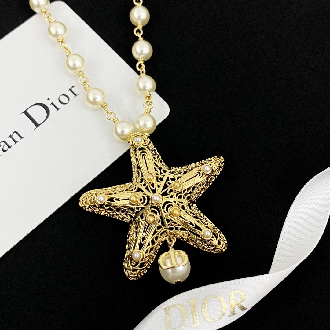 DIOR Golden Bracelet - Image 5