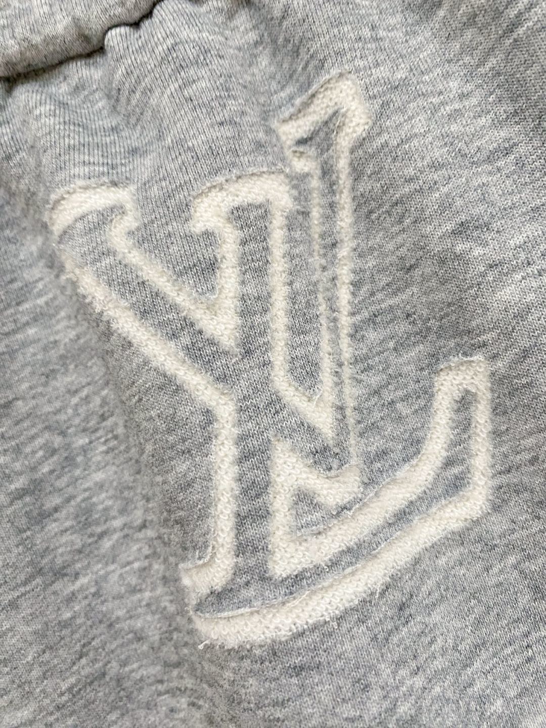 Louis Vuitton Kids' Track Shorts - Image 6