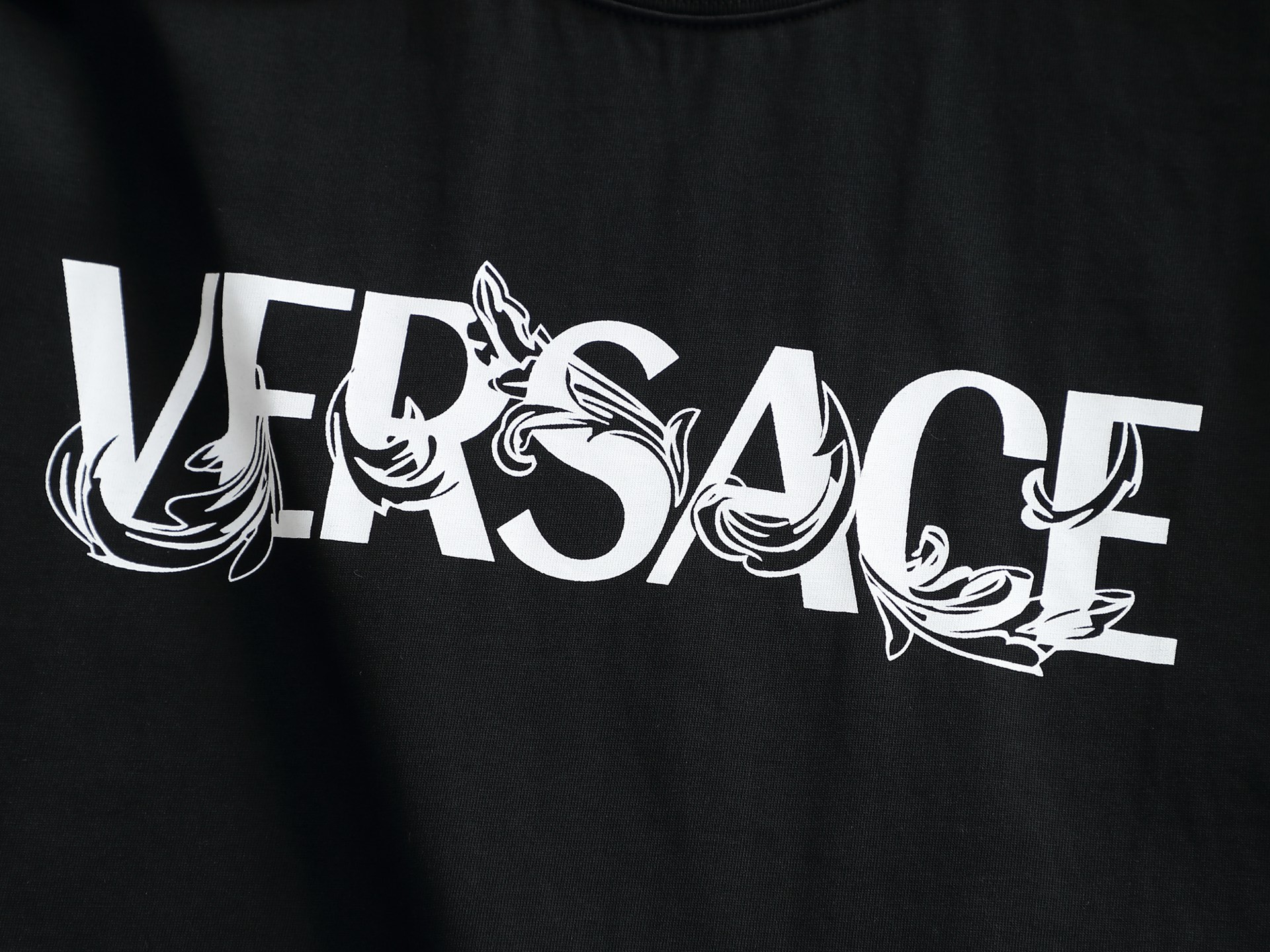 VERSACE Casual Short-Sleeve T-Shirt - Image 6