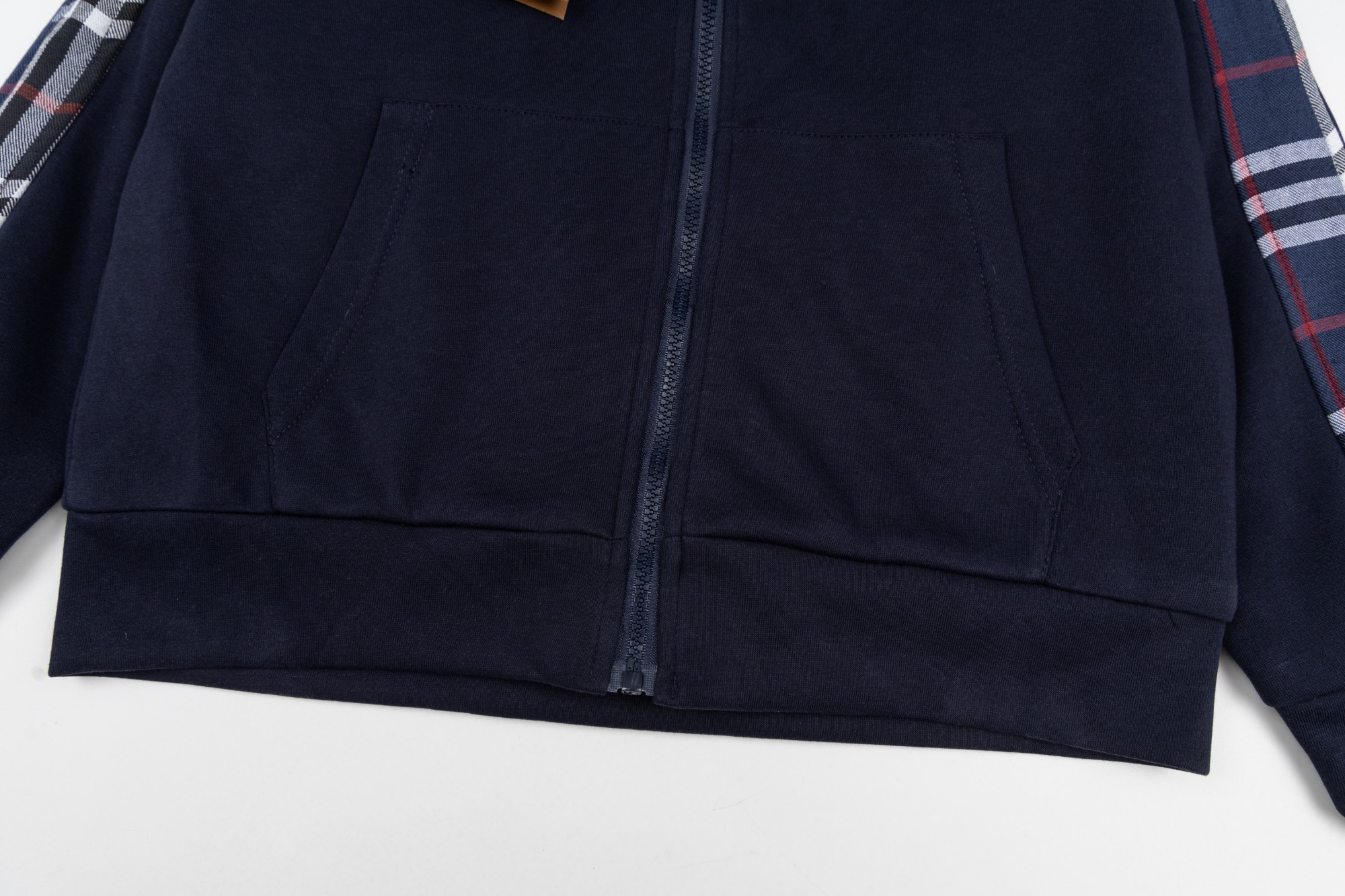Burberry Plaid Hooded Jacket - Image 6