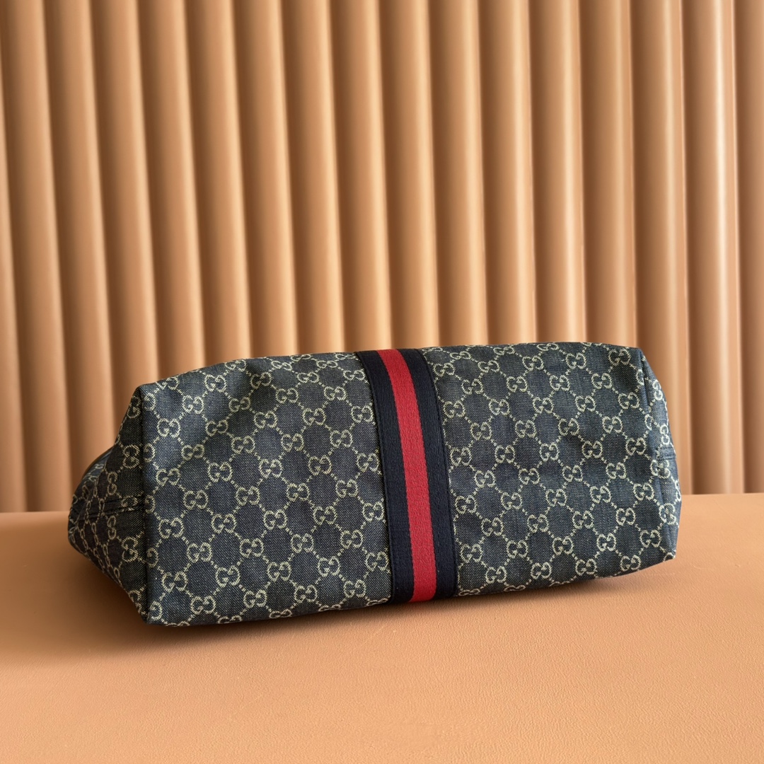 Gucci Large Handbag - Image 7