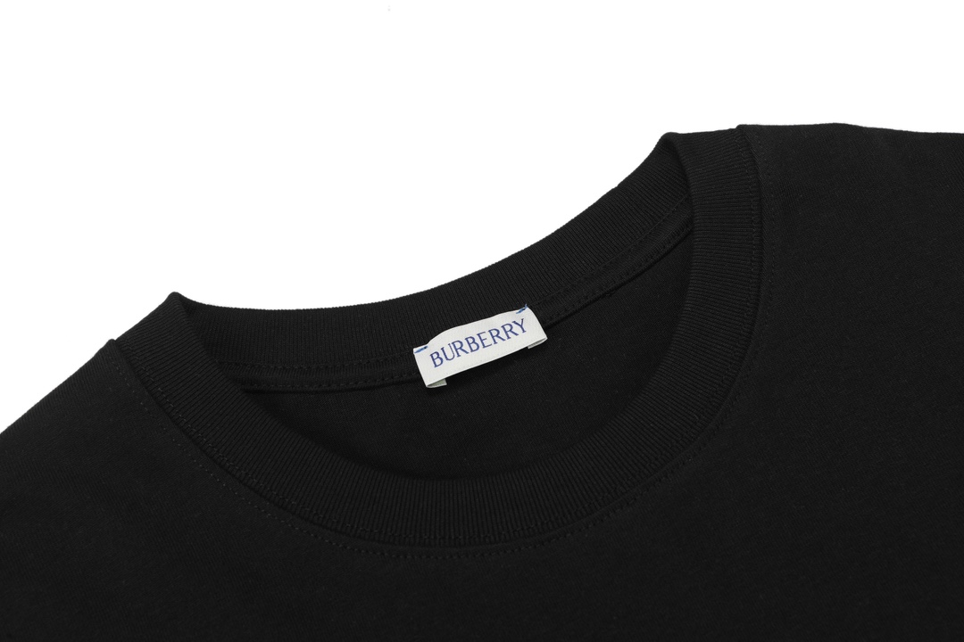 Burberry Short Sleeve T-shirt - Image 9