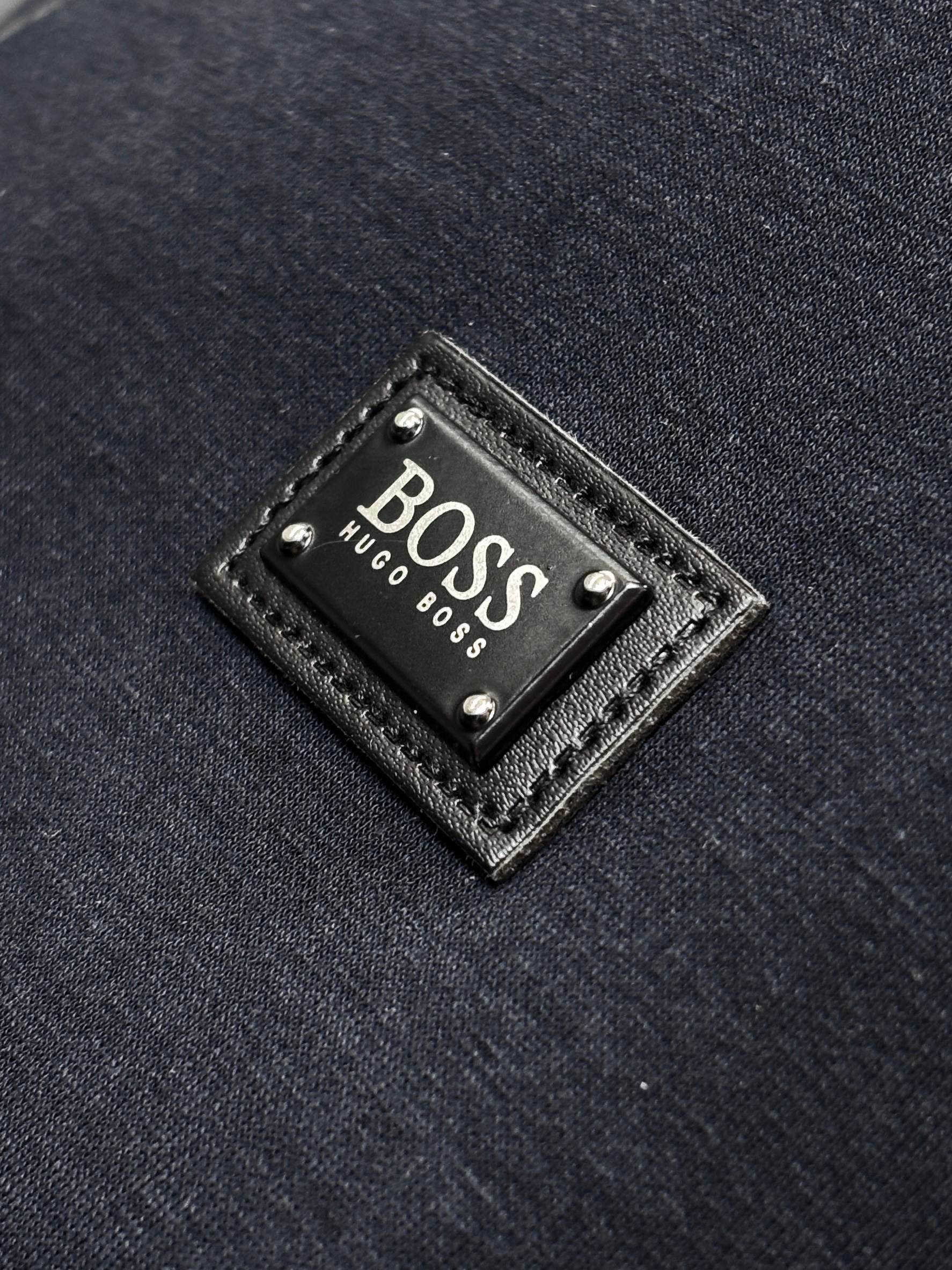HUGO BOSSL Suit - Image 6