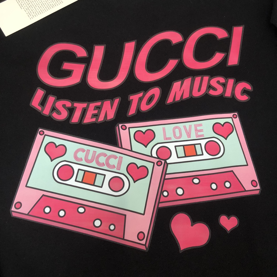 GUCCI Hoodie - Image 6