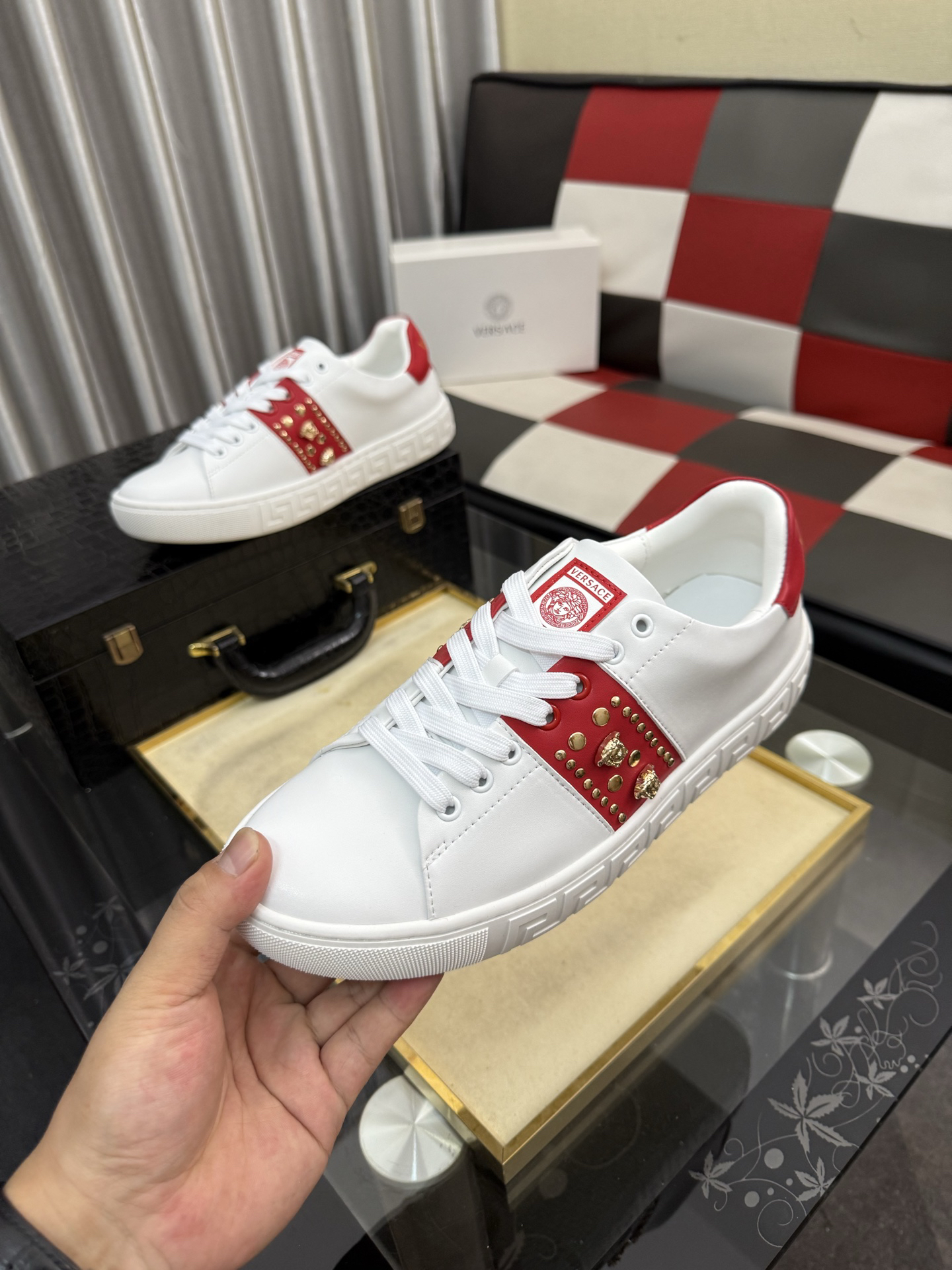 VERSACE Rad&White Casual Shoes - Image 7