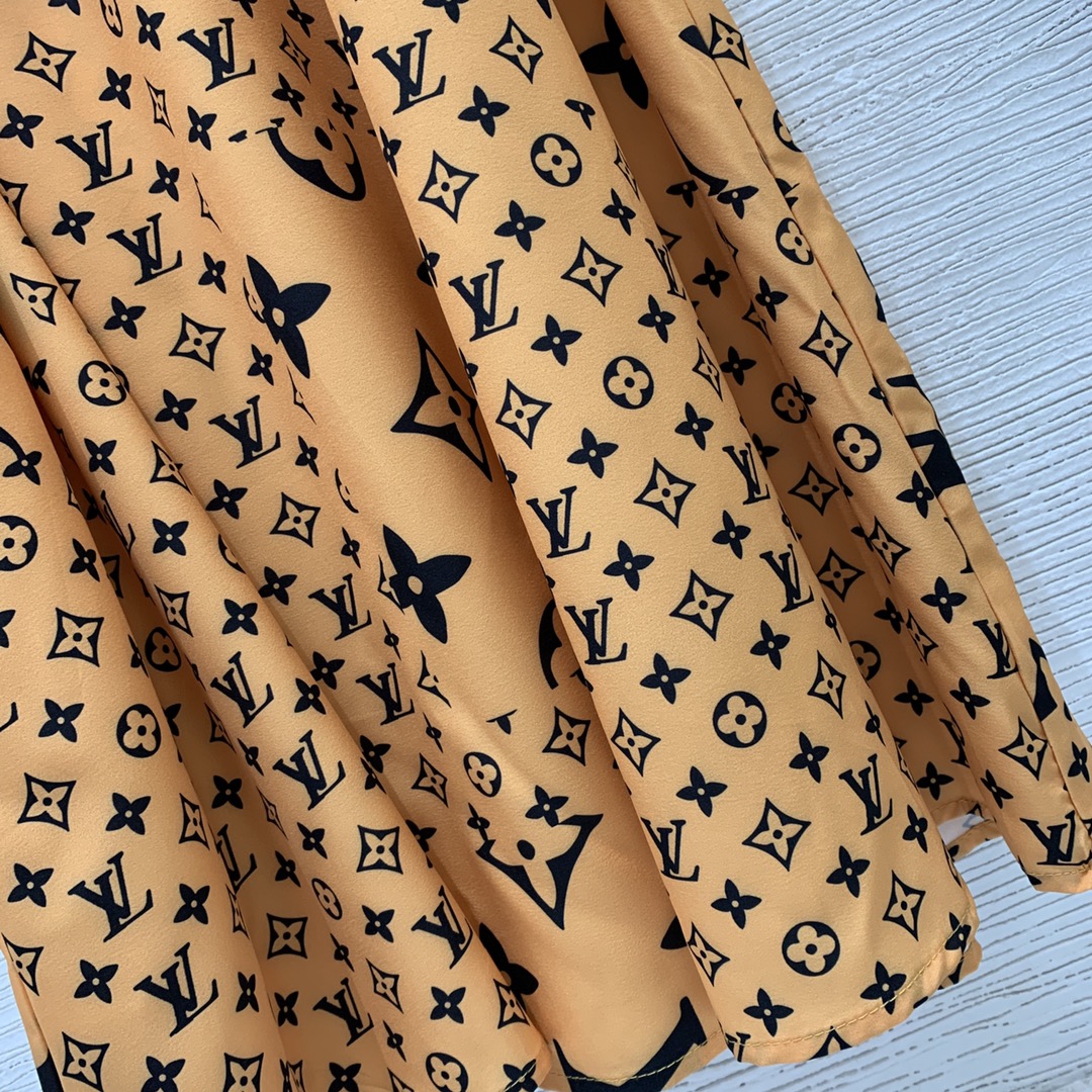 Louis Vuitton Dress - Image 7