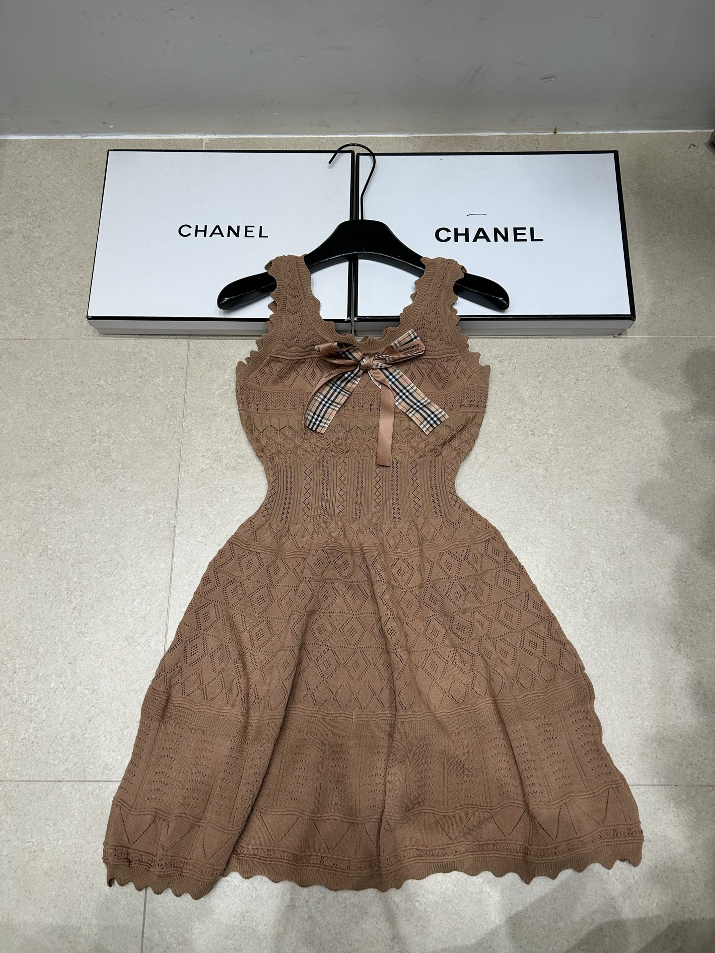 CHANEL dress - Image 2