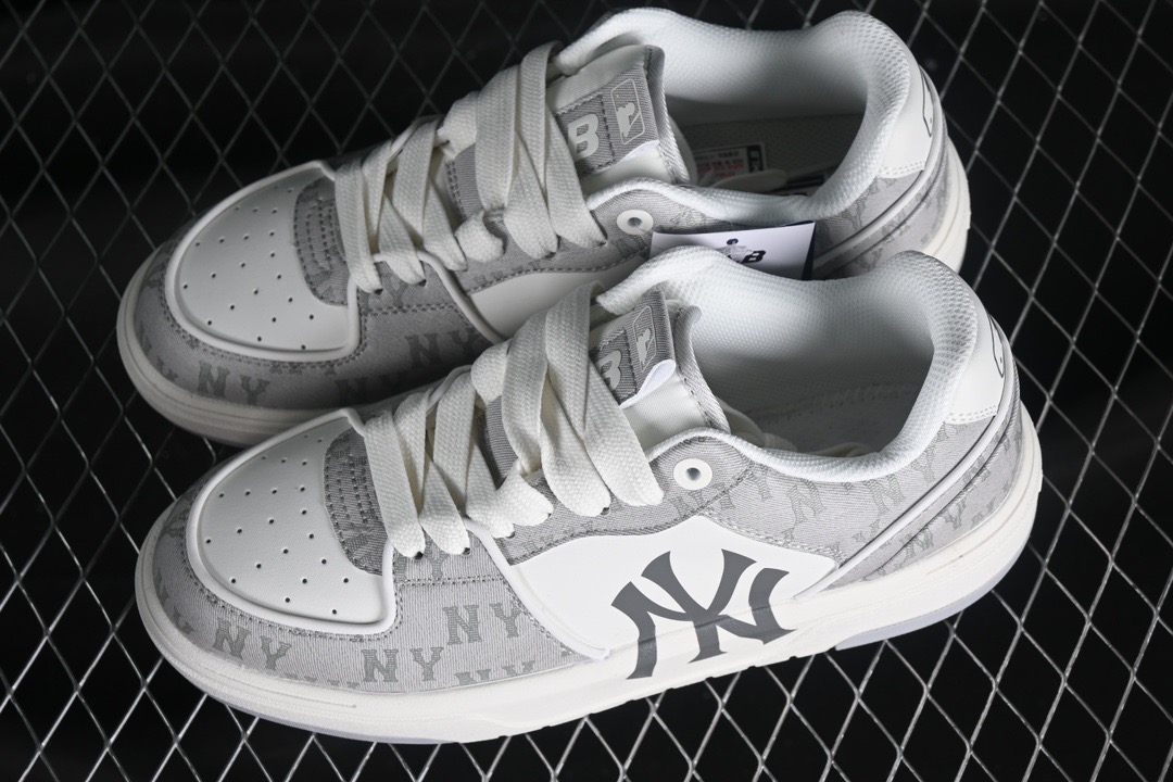 New York Yankees shoes - Image 7