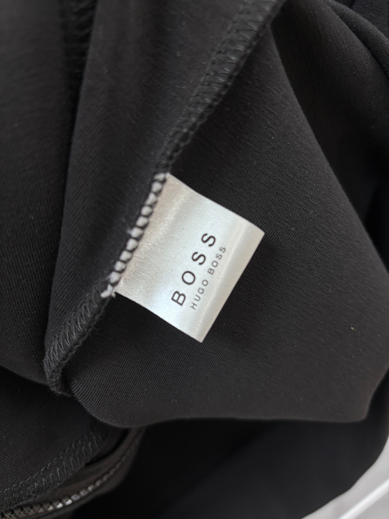 HUGO BOSSL Suit - Image 7