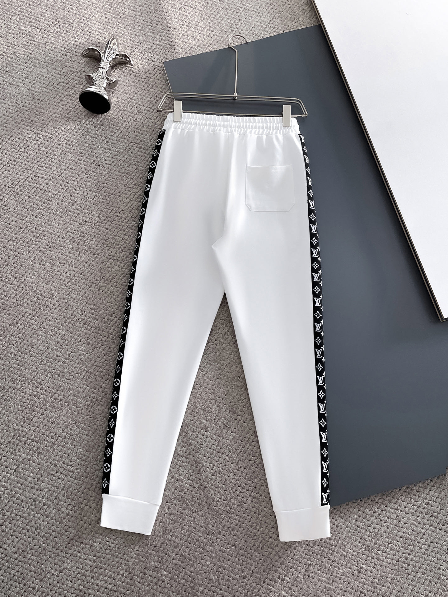 Louis Vuitton Suit - Image 5