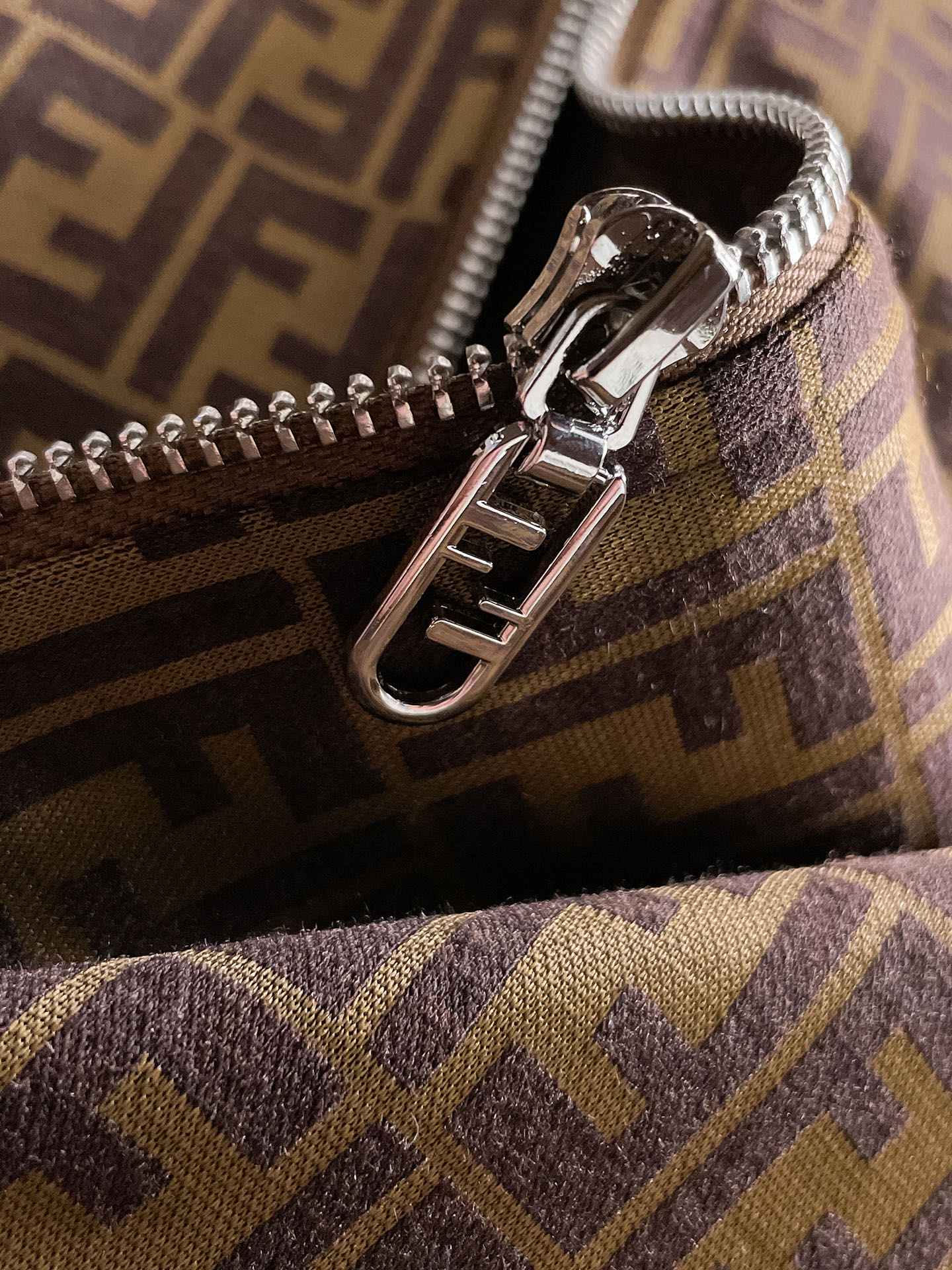 FENDI Suit - Image 7