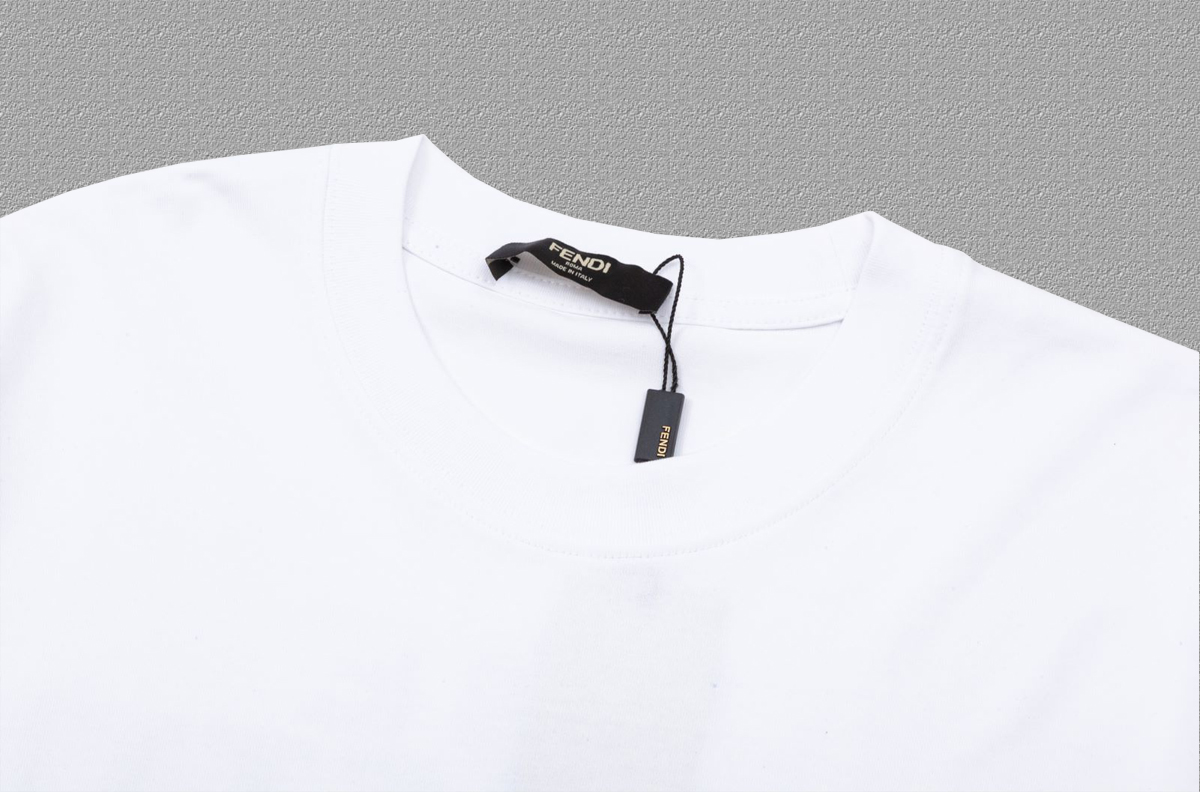 FENDI Casual Short T-shirt - Image 6
