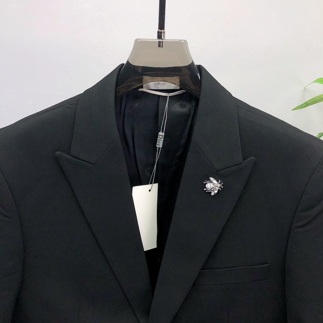 DIOR Tailored Suit - Image 6