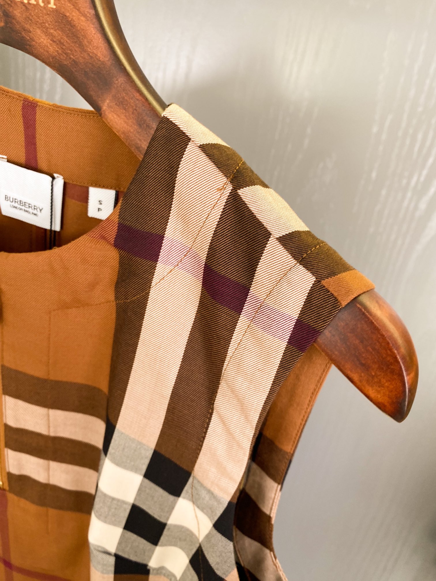 Burberry dress - Image 2