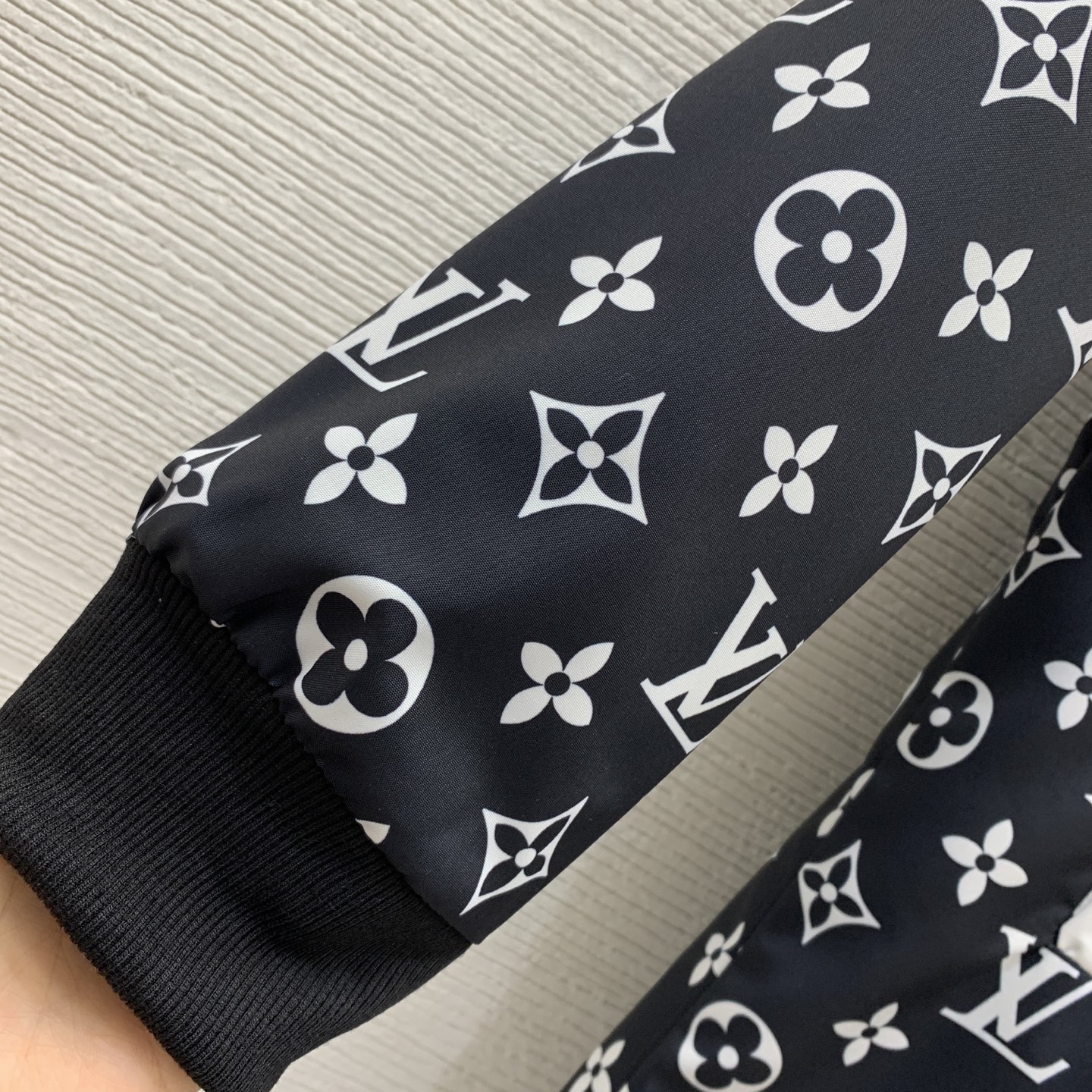 LV dress - Image 7