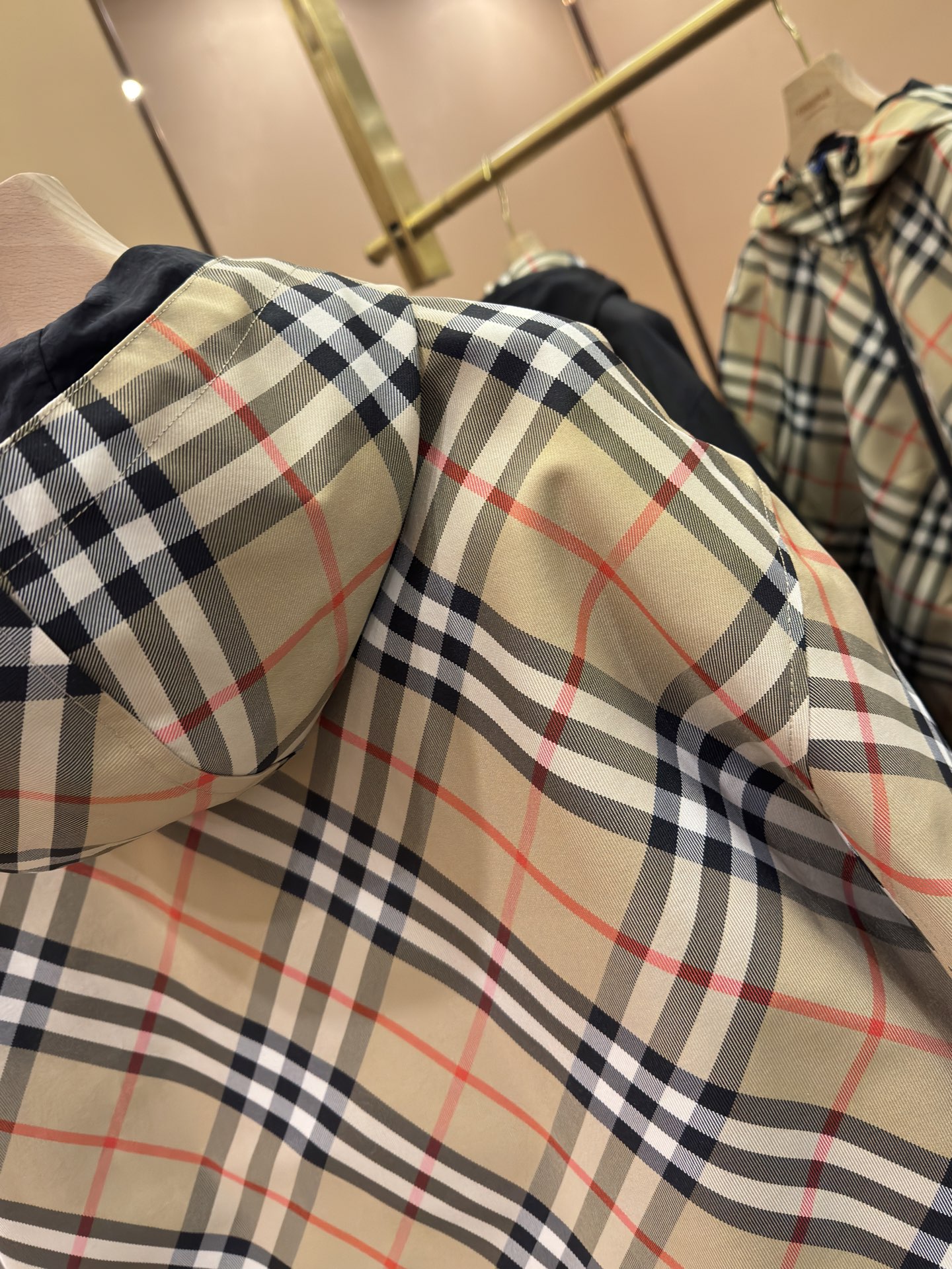 BURBERRY Plaid Hooded Jacket - Image 8