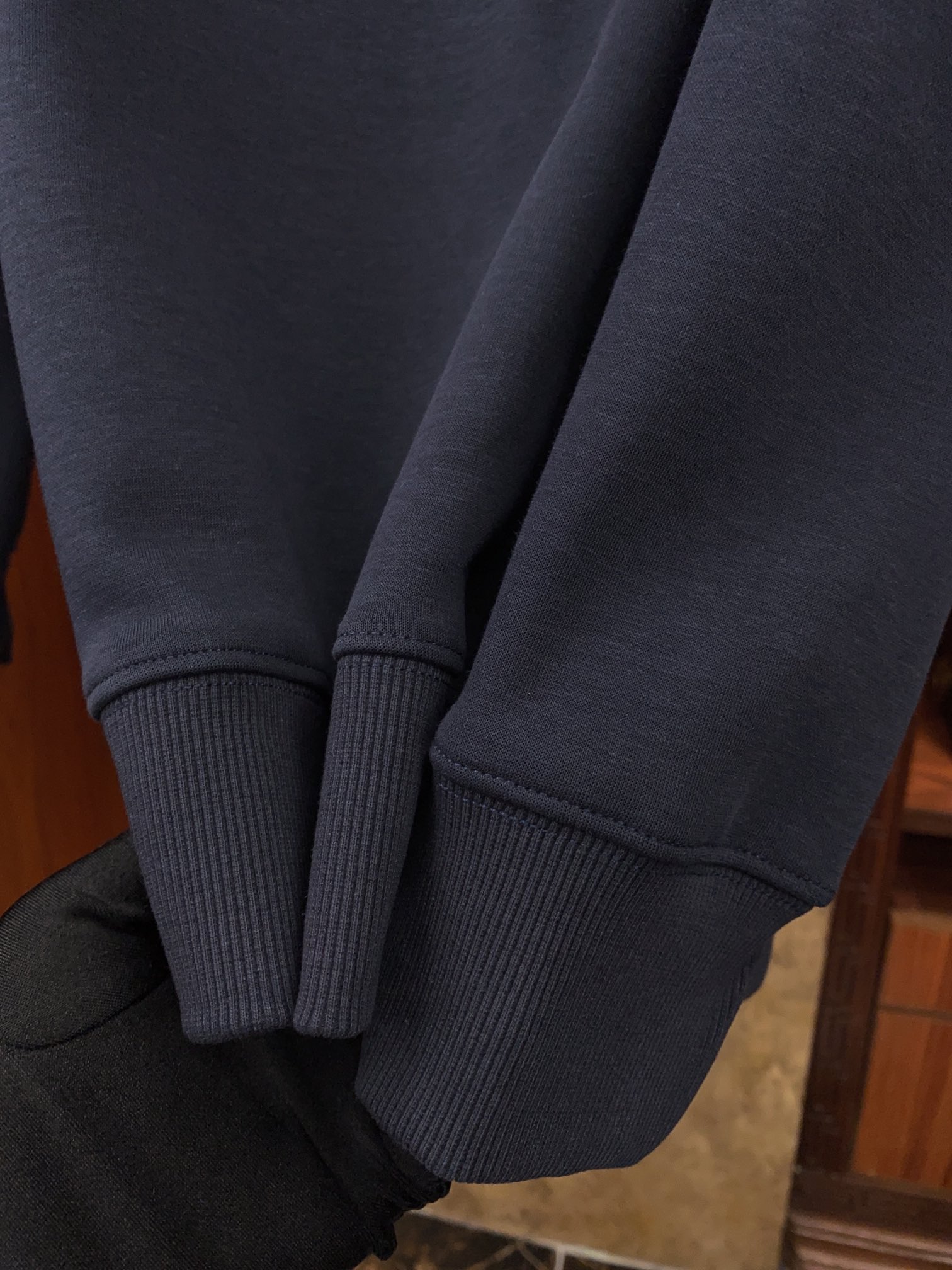 Louis Vuitton Hoodie - Image 7