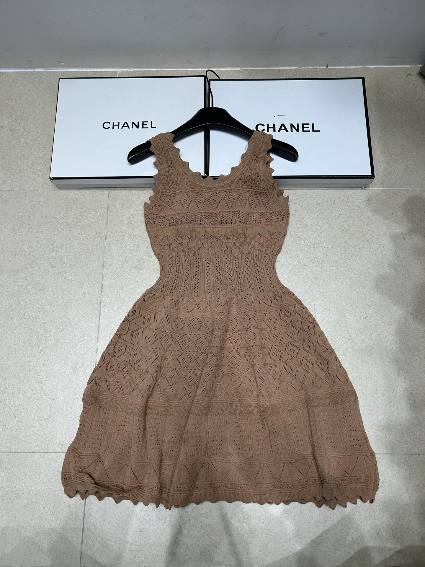 CHANEL dress - Image 3