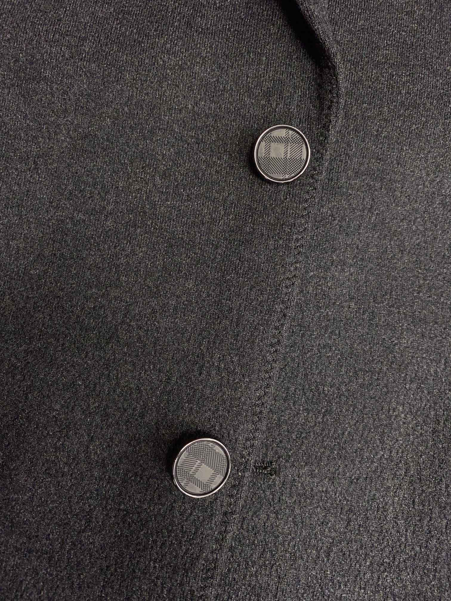 Burberry Suit - Image 8