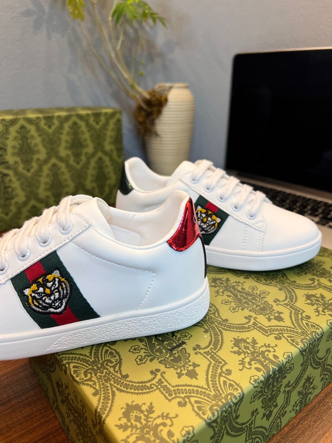 DIOR Casual kids shoes - Image 2